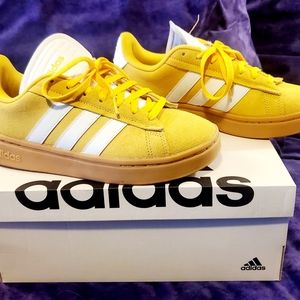 Brand New Adidas Grand Court Alpha